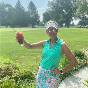 Meet your Posher, Toni